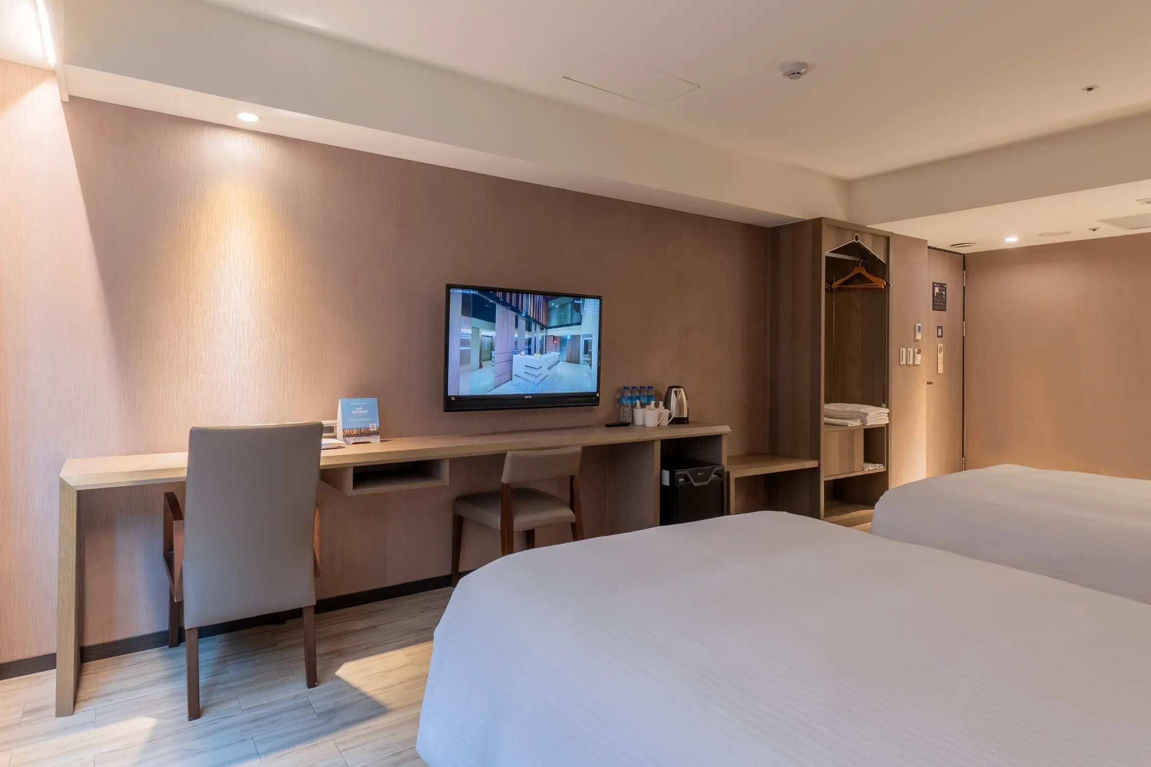 承享家庭房(兩大床/四小床) SPF