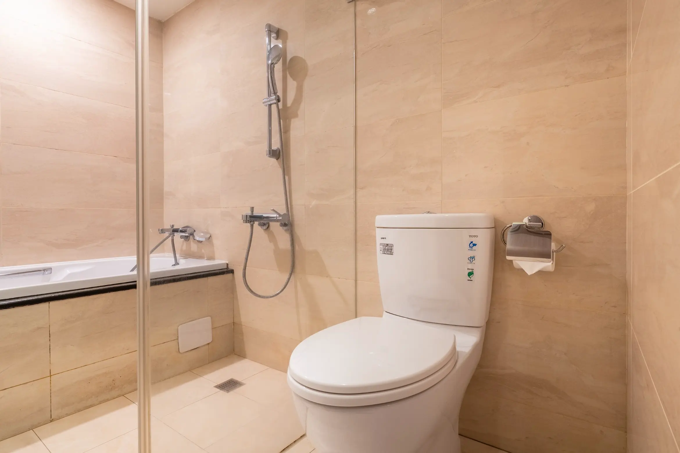 承享家庭房(兩大床/四小床) SPF